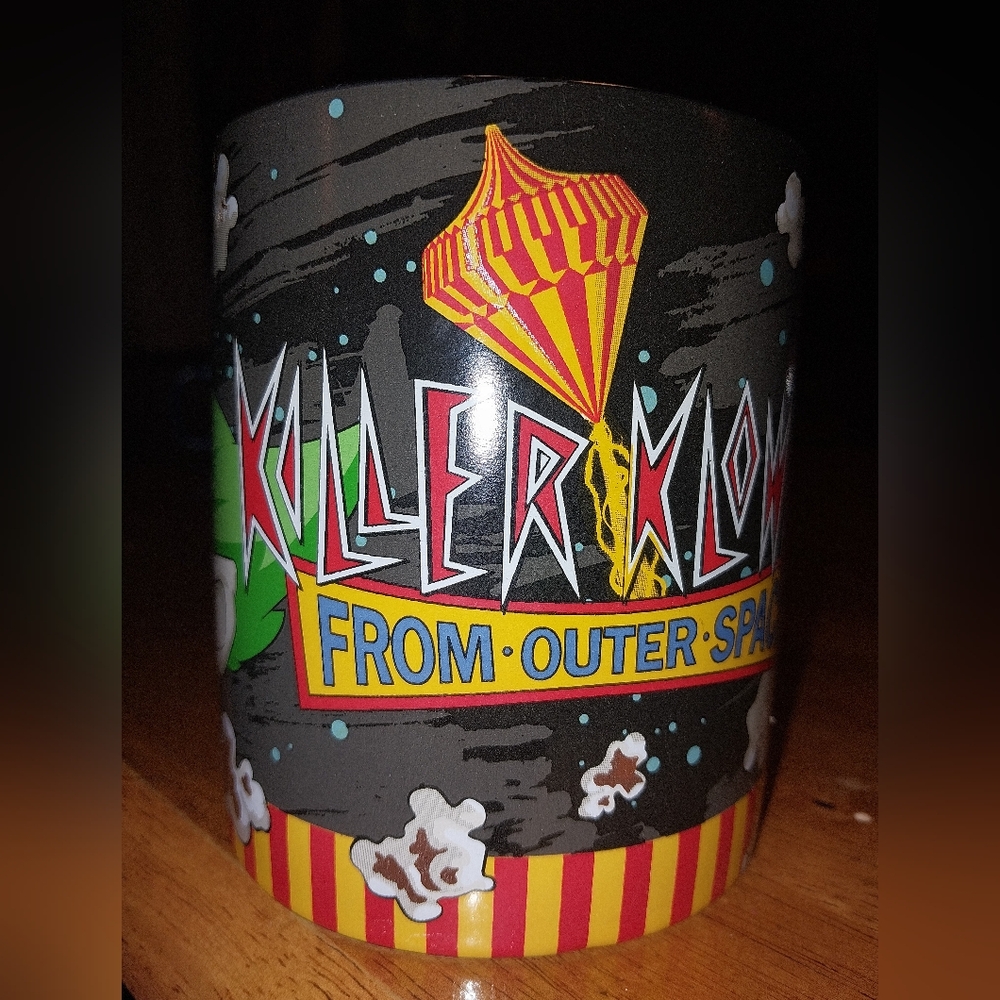 Killer Klowns From Outer Space Black Popcorn Graphic Party Cup